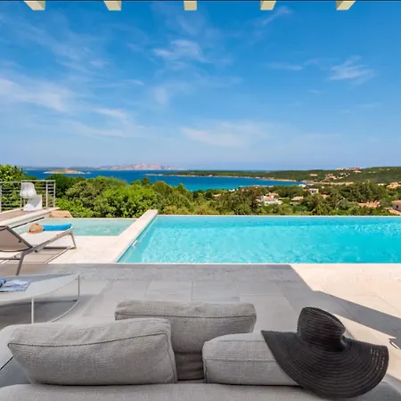 Vila Panoramic In Porto Cervo *