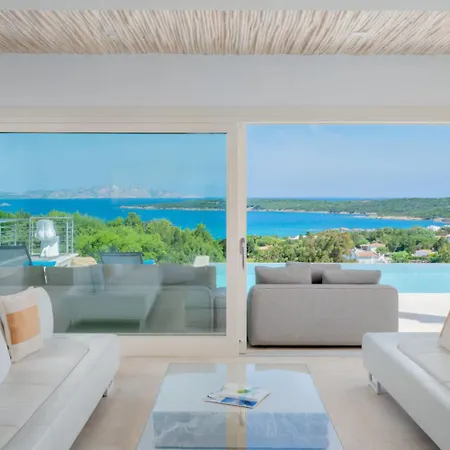 Vila Panoramic In Porto Cervo